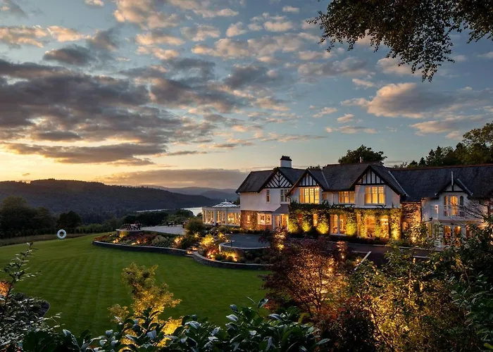 Hotels near Windermere, Cumbria: Where Comfort Meets Natural Beauty